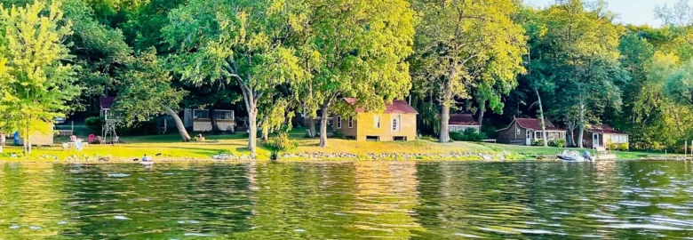 Lake Augusta Cabins Resort